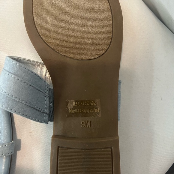 GUESS Women's Blue Sandals Size 9 - Picture 7 of 7